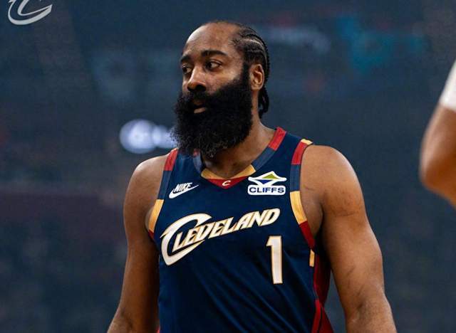 11中8轰29+8！斯特鲁斯该首发，阿特金森二选一，但他更适合哈登