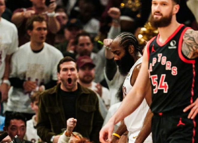 天王山半场 哈登空砍19分 米神8中3 骑士67:74猛龙 奇兵爆发17分