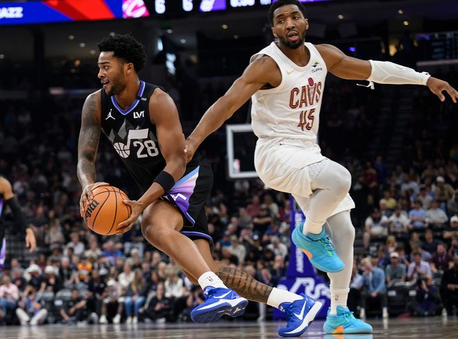 轰13+14引双人30+ 哈登出战16胜5负太狠 骑士欲续约36岁老将有理