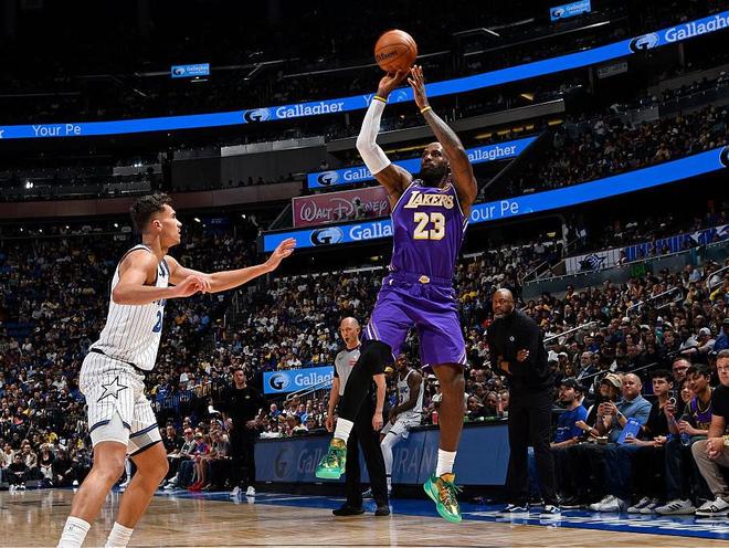 詹姆斯谈独享出场数第一：20年来我一直在保持健康保驾护航