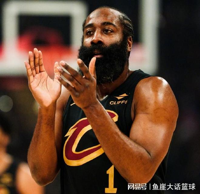 15胜6负+12连胜，骑士优势明显！哈登直言不讳，对活塞2点成关键