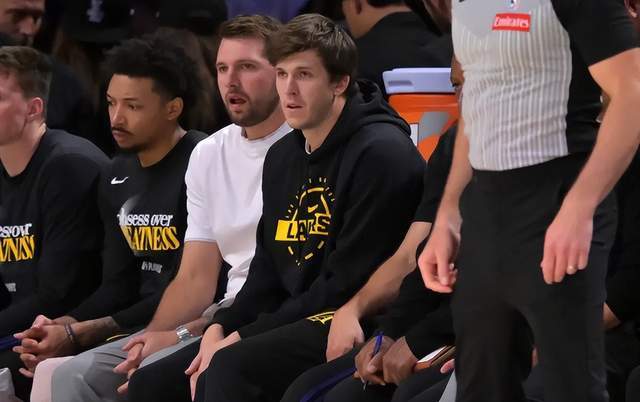 湖人坏消息！正式官宣，强人缺战G4，詹姆斯少了好帮手，或输火箭