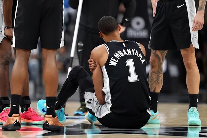 详解文班受伤评奖前景：最后3场只需再打1场 出战20分钟锁定资格