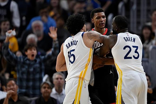 面对勇士打出攻守兼备的表现！火箭锋线新星能继续这样的表现吗？