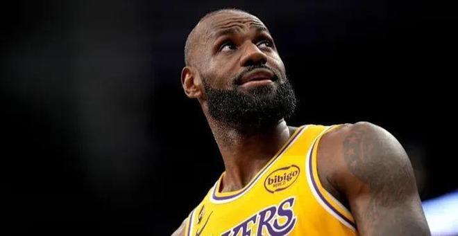 湖人跌至西部第四！詹皇出战成疑 战雷霆陷绝境