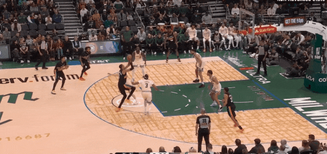 文班亚马：巨星得用巨星的标准