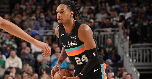 瓦塞尔：胜利是最好的回报 大家为彼此而战是最重要的