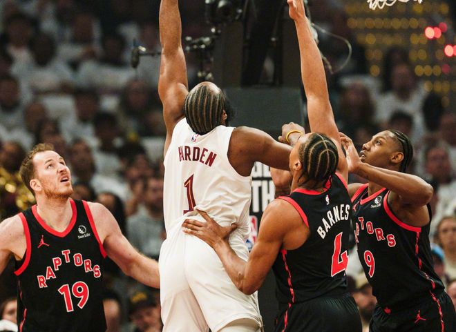 哈登23分5助，骑士险胜猛龙，3-2拿到赛点！施罗德爆发米切尔低迷