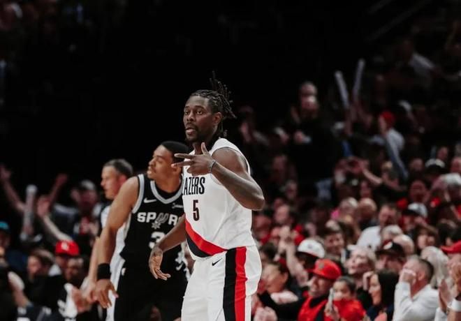 坐等约基奇！马刺114-95开拓者，文班亚马17+14+3，福克斯21+3+9