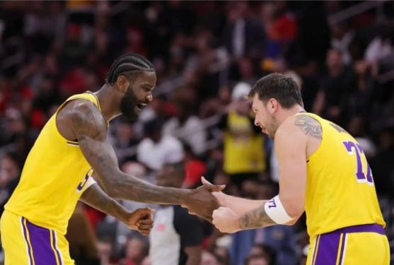 顿宝醒悟了！艾顿：我不再寻求得分，我要靠防守让对方难受！