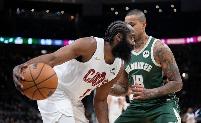 加盟后11胜4负，哈登点出取胜关键，莫布利要不要染个头发？