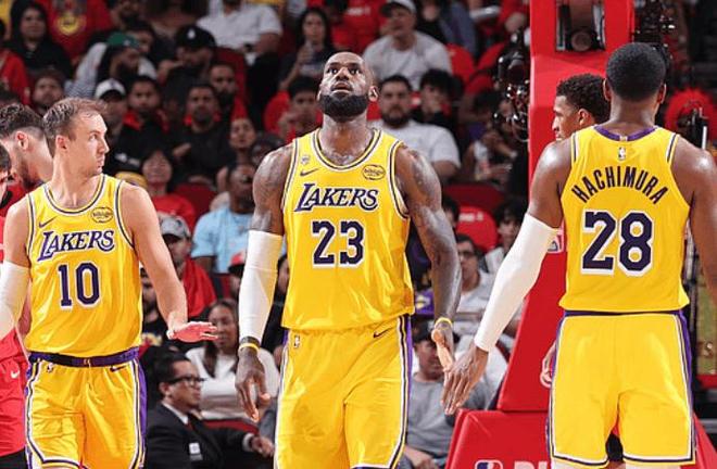 火箭0-3湖人，命悬一线！谁是输球最大的罪魁祸首？数据不会说谎