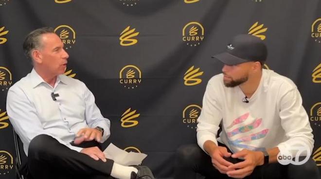 库里选名宿组队打3V3：艾弗森&魔术师 3人篮球我们不需要防守