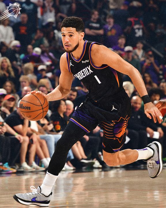 库兹马伤退罗林斯26+10+7，布克打铁17中4，雄鹿送太阳五连败