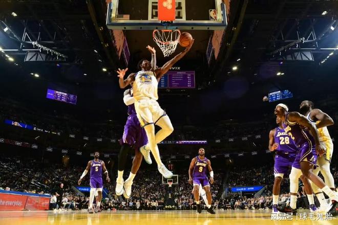 这是啥剧情！34岁带队杀入总决赛，35岁被交易，36岁又要被交易？