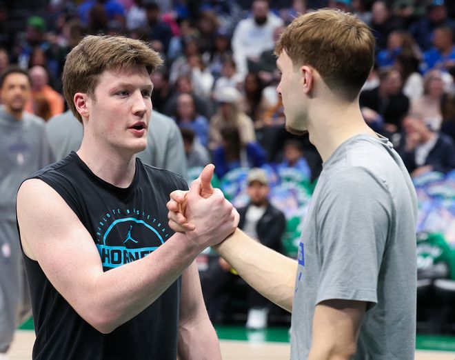 仅差7个！康神迎来神级里程碑，库里的纪录却很难被打破