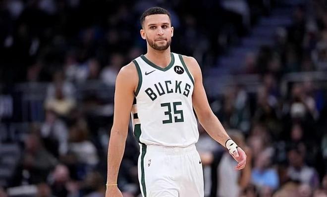 雄鹿官宣裁掉小托马斯，将南斯双向合同转为多年正式合同