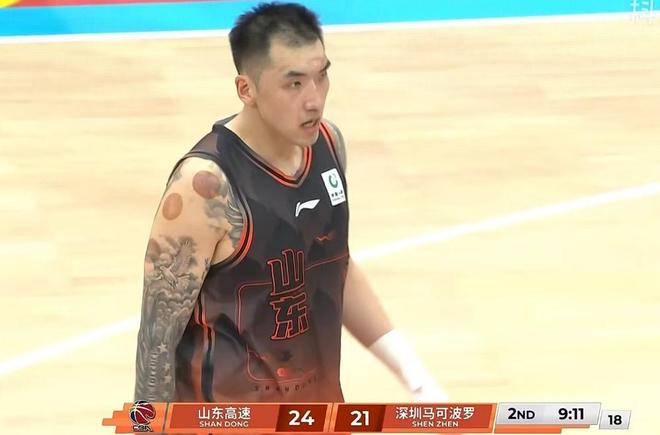 山东男篮3分不敌深圳,邱彪两大问题明显 王浩然绝杀陶汉林被用废