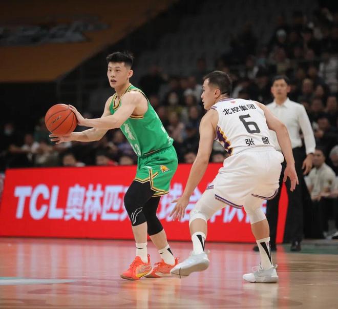 赢了！辽篮主场再获胜！