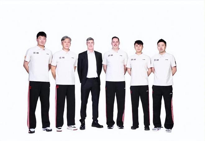 万万没想到，CBA第一个下课的主教练不是丁伟，而是他！