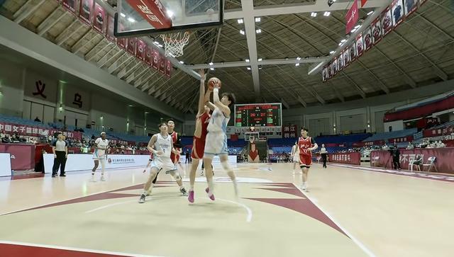 WCBA常规赛第9轮：山东赤水河酒81-78险胜浙江稠州