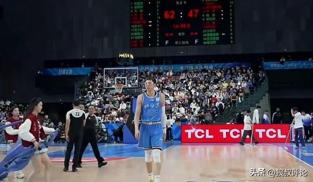 北京vs新疆前瞻：周琦是否客场出战引关注 刘炜深陷下课危机