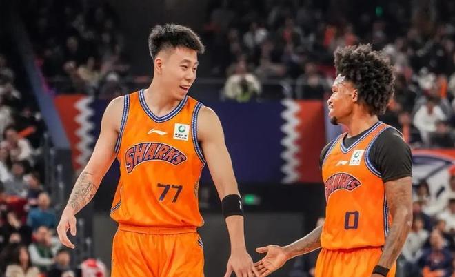 张镇麟场均11分,弗格场均10分,辽宁队弃将不堪重用