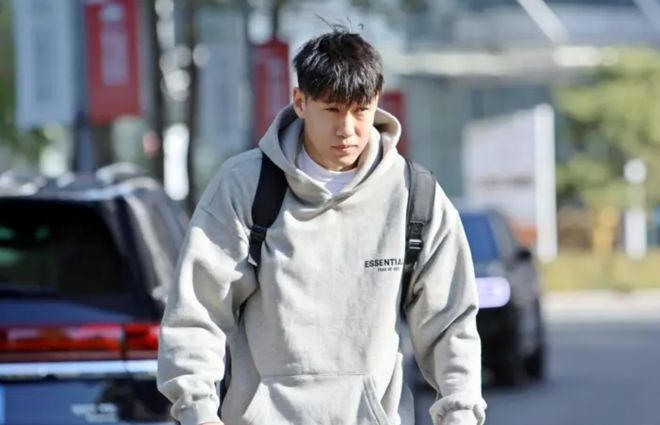 溃败广厦4配角让人失望！李虎翼无成长，张陈治锋软，还有2将该弃