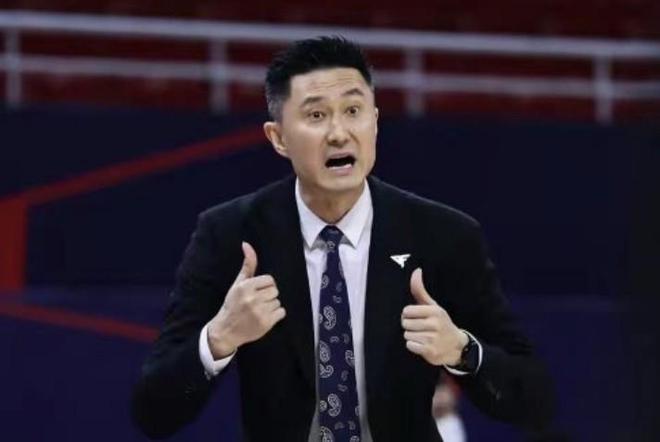 杜锋:输球还是我们自己做得不好,16%的三分命中率怎么赢?