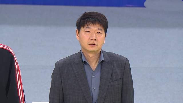 上海男篮晋级决赛，山东男篮输在外援 弗格单节20分 邱彪用华班