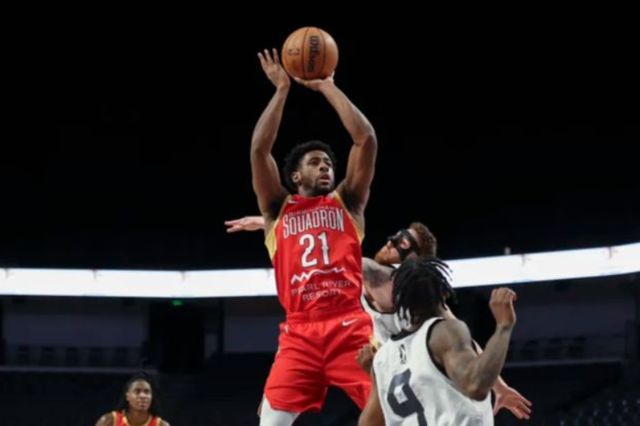 正式确定！辽宁男篮签约布罗金顿，第七外援到位