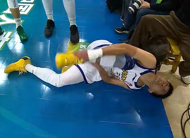 孙铭徽最新伤病情况出炉！十分严重，恐赛季报销！