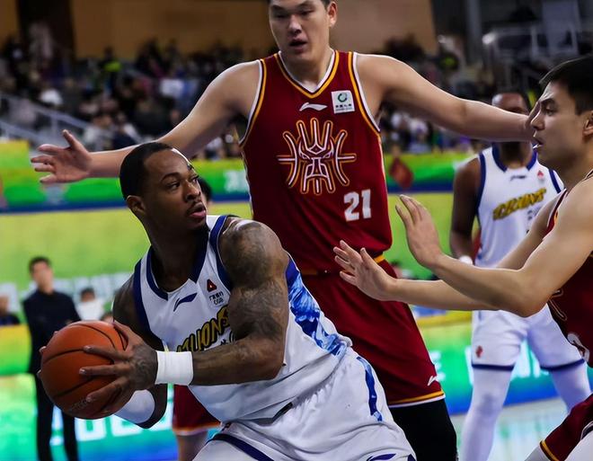 CBA俱乐部杯三四名决赛-广厦VS山东：广厦残阵，塔克PK克里斯