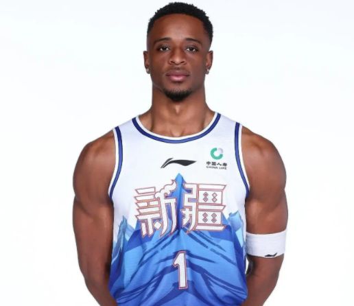 CBA第一阶段打完！这些水货外援恐都要走人（第2期）