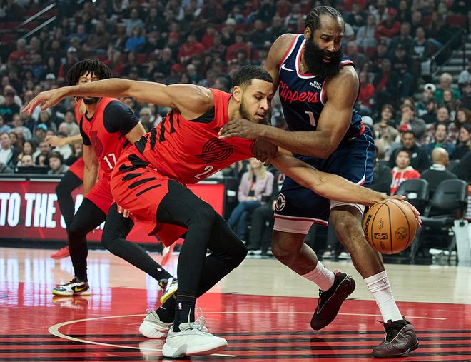 大洛31+9三分创新高！快船逆转开拓者豪取三连胜 卡登合砍62+12