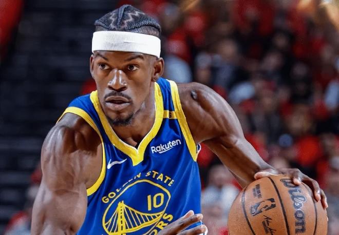 勇士胜篮网！库里+巴特勒轰48分，替补全民皆兵，三首发却吃瘪！