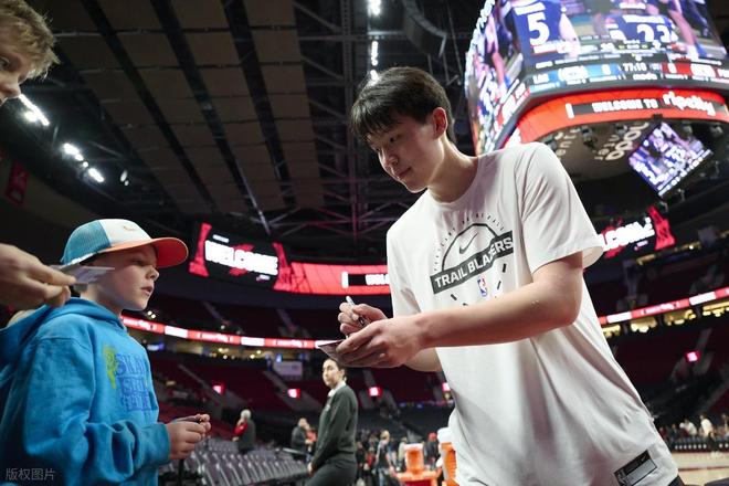 快船119-103赢开拓者，伦纳德28分哈登34分，洛佩斯31分破3大纪录