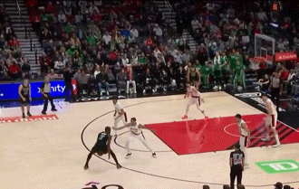 55分！伦纳德超神！与哈登共享队史得分王！