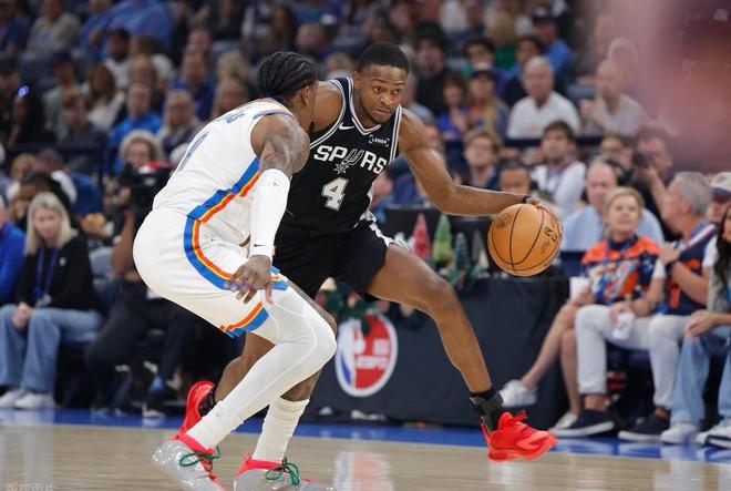 爆大冷！卫冕冠军轰然倒下！这一战认清7个现实：西部彻底变天了