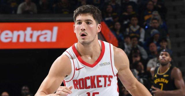 杜兰特缺阵力擒勇士 谢泼德：我们要有下一个人顶上...