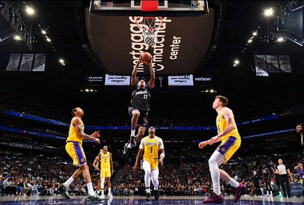 湖人7大扎心数据：本季9场失利均输两位数35年首队+近10战丢121分