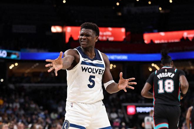 5连败后4连胜,超湖人飙升第4!华子33分强势北伐+4人20+搅局西部