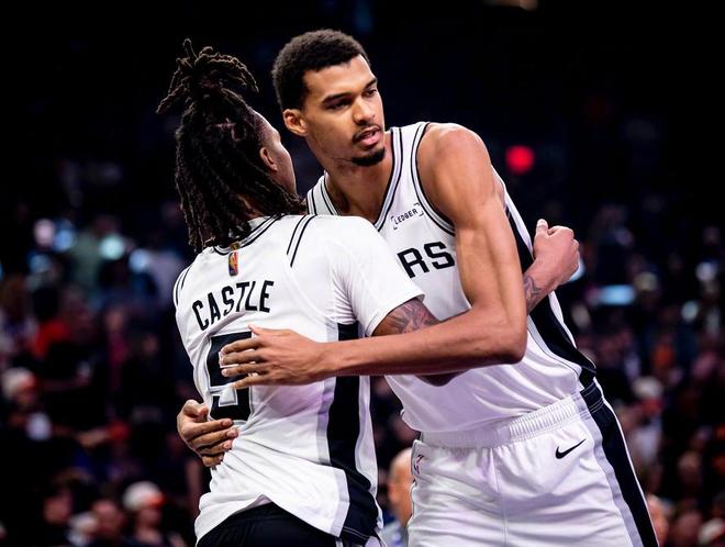 文班空砍32+7+3+5封盖,爵士双星57分,终结马刺8连胜连灭2大豪强