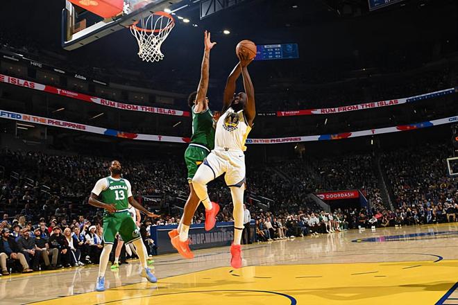 幸好追梦被犯规数限制了出场时间，否则勇士可能会遇到大麻烦？