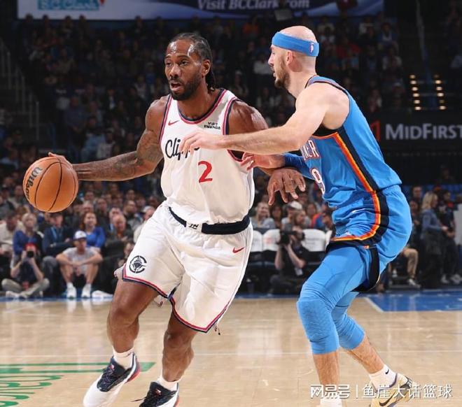 快船完败！亚历山大32+7，伦纳德22+8首发最低，湖人旧将全队第一