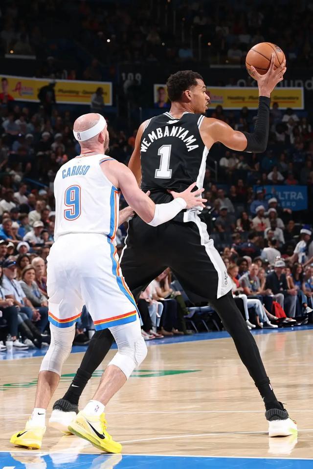 被马刺三杀，雷霆遇到了自己的PLUS版