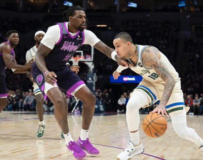 16分大逆转！西部豪强轰20-0攻势，爱德华兹关键7分杀死比赛