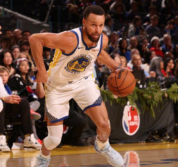 巴特勒触底反弹锁住小波特，库里27+5一战超加内特，勇士力克篮网