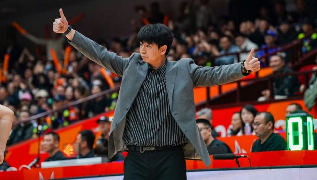 CBA最新消息！邱彪被重罚，北京首钢签约新外援