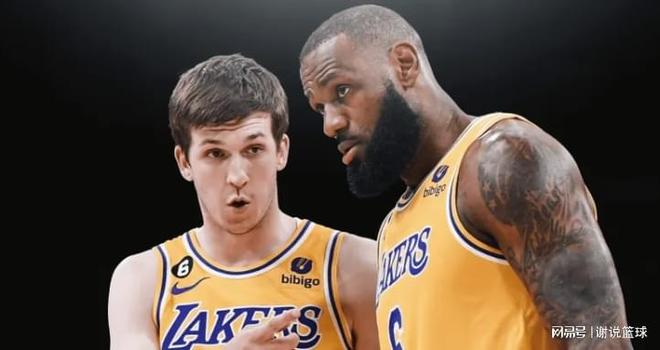 詹姆斯复出让湖人迎完全体，前状元中锋被激活，24岁侧翼可成大器
